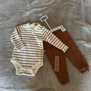 🆕Lila&Jack 2- pieces set of body and pants new